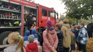Próbna ewakuacja szkoły i pokaz pierwszej pomocy